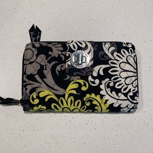 Vera Bradley Black and Green Wristlet/Wallet